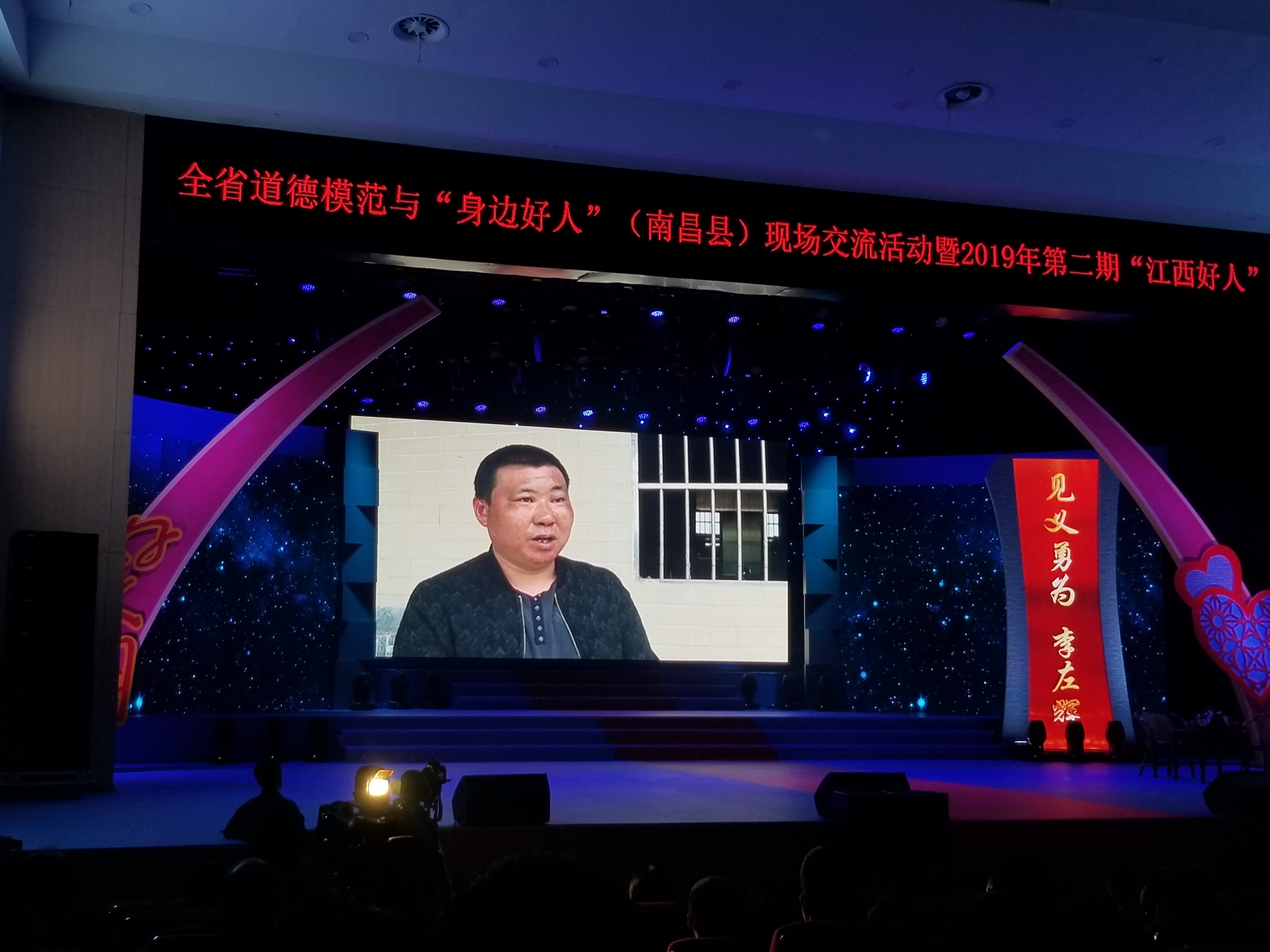 &#72;&#74;&#67;&#40644;&#37329;&#22478;